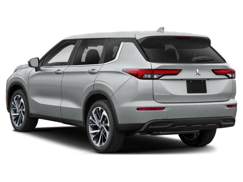 2024 Mitsubishi Outlander LE S-AWC Exterior Shot 9