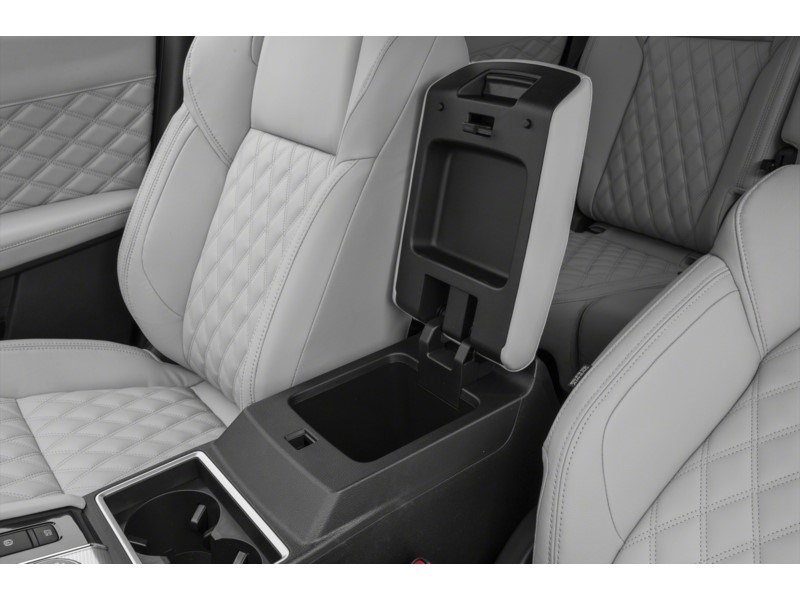 2024 Mitsubishi Outlander ES Interior Shot 7