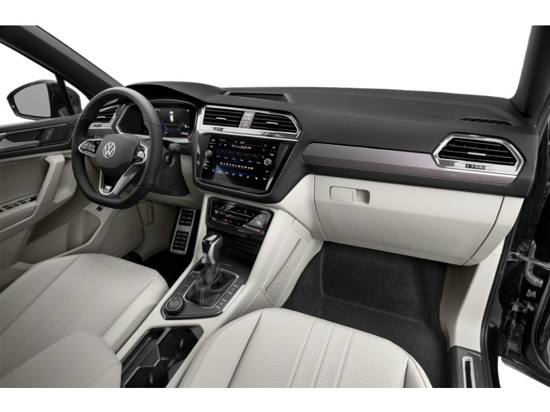 2023 Volkswagen Tiguan Comfortline R-Line Black Edition 4MOTION Interior Shot 1