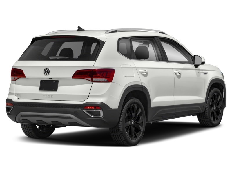 2024 Volkswagen Taos Highline 4MOTION Exterior Shot 2