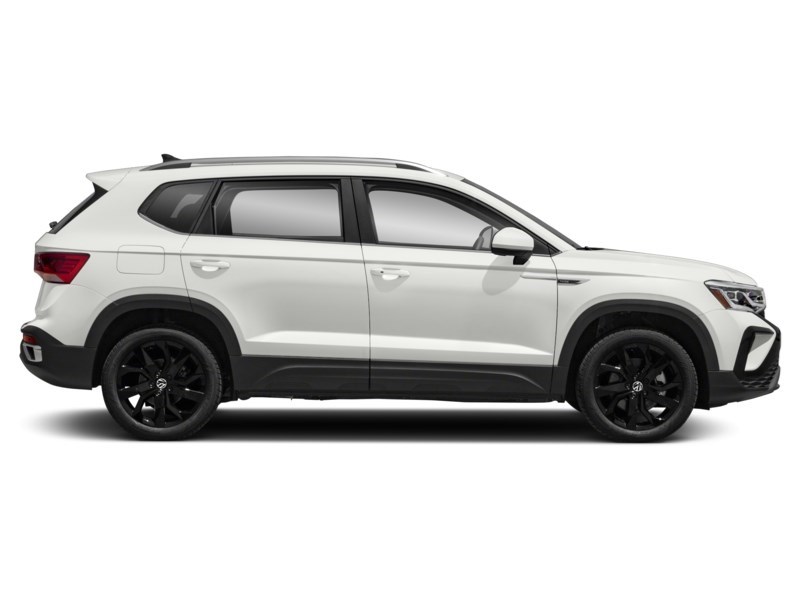 2024 Volkswagen Taos Highline 4MOTION Exterior Shot 10