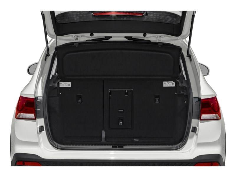 2024 Volkswagen Taos Highline 4MOTION Exterior Shot 4