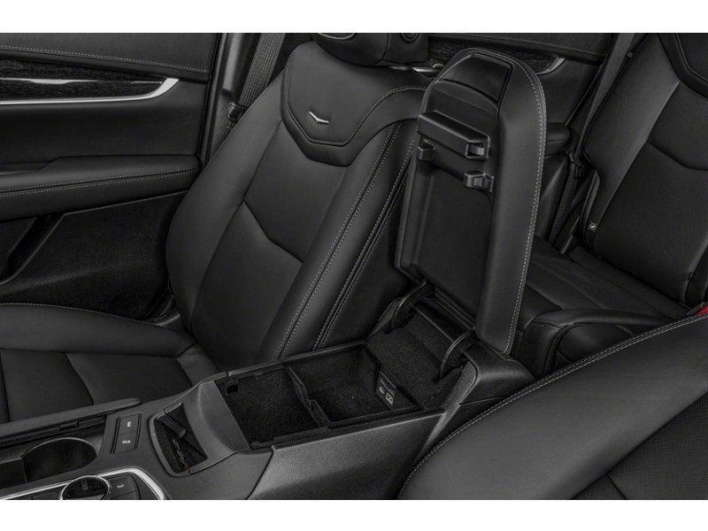 ARGENT SILVER M 2023 Cadillac XT5 AWD 4dr Luxury interior