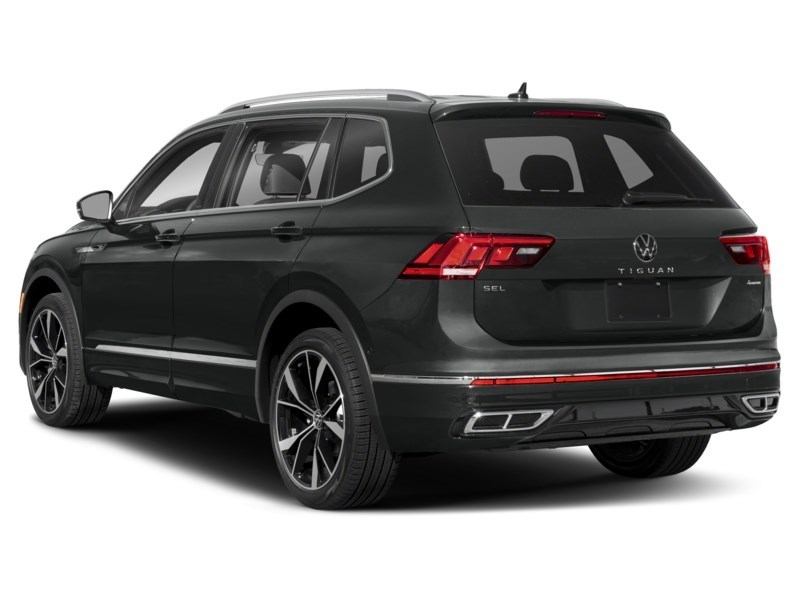2024 Volkswagen Tiguan Highline R-Line 4MOTION Exterior Shot 9