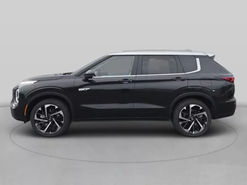 2025 Mitsubishi Outlander Plug-In Hybrid ES OEM Shot 2