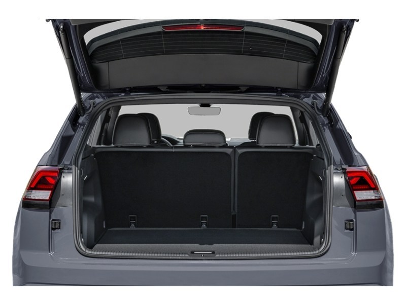 PURE GRAY 2025 Volkswagen Atlas Cross Sport Comfortline R-Line Black Edition 2.0 TSI 4MOTION exterior