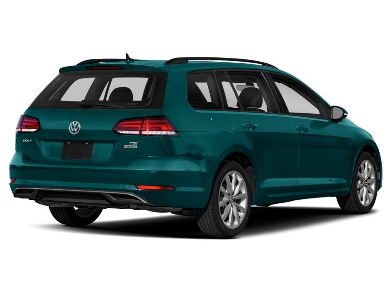 2018 Volkswagen Golf SportWagen Trendline Manual Peacock Green Metallic  Shot 36