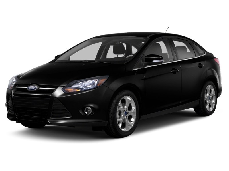 2013 Ford Focus 4dr Sdn S Tuxedo Black  Shot 12