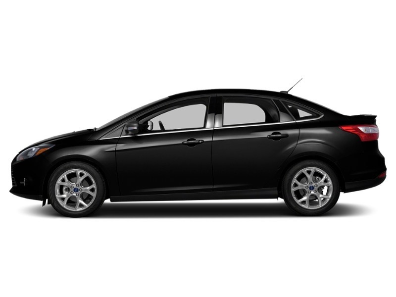 2013 Ford Focus 4dr Sdn S Tuxedo Black  Shot 14