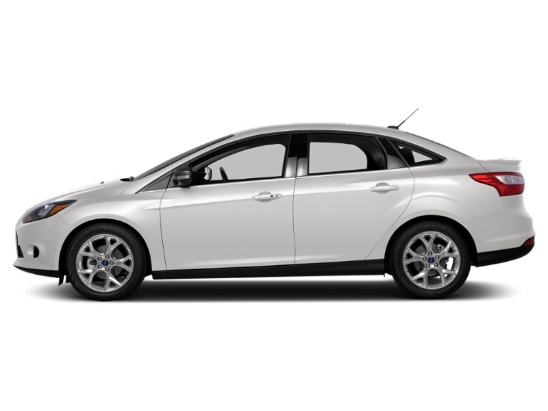 2013 Ford Focus 4dr Sdn S Oxford White  Shot 28