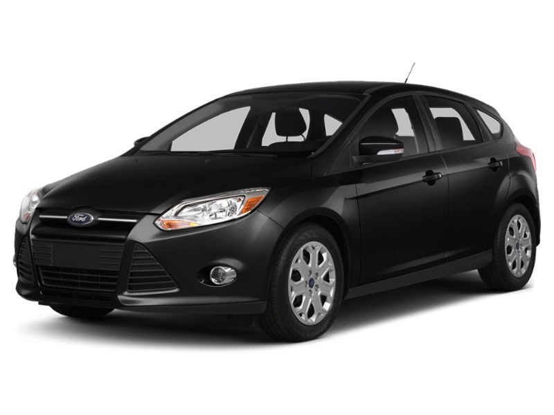 Tuxedo Black Metallic 2014 Ford Focus 5dr HB SE exterior