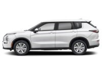 2025 Mitsubishi Outlander ES S-AWC White Diamond  Shot 5