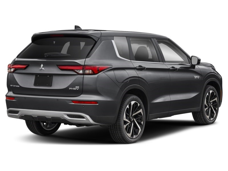 2025 Mitsubishi Outlander Plug-In Hybrid SE S-AWC Labrador Black  Shot 2